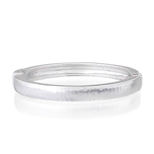 Capucine de Wulf - Cleopatra Oval Hinged Bangle, M/L - Silver